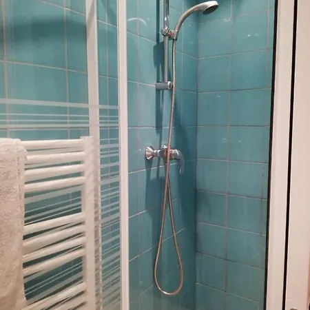 Cosy And Lovely Studio Located In The Center Of * Paris